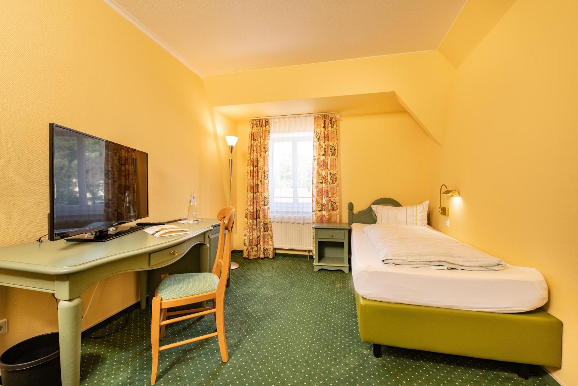 Hotel Herzog Georg 巴特列本斯坦 外观 照片